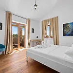 Ferienhaus Beautiful In