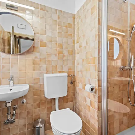 Beautiful In With Kitchen Holiday home *